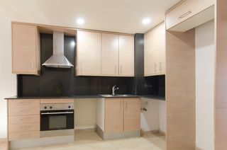 Location Appartement  Pont de la concòrdia 1. Parking y trastero incluidos