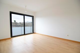 Location Appartement à Carrer del canal 81. Parking y trastero incluidos