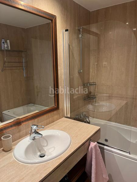 Foto 1ba9a8e4-3262-4c84-8996-e1e0c2503a9b. Attico con riscaldamento parcheggio piscina in Monte el Pilar Majadahonda