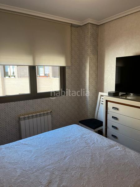 Foto 3f02c8e3-11e3-4379-92cc-fe7cc801561e. Attico con riscaldamento parcheggio piscina in Monte el Pilar Majadahonda