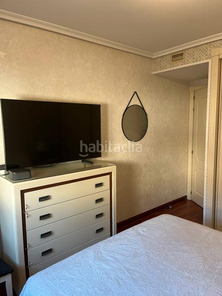 Foto d3d7e98b-4db4-4bf6-b9f2-e0bb77faf44c. Attico con riscaldamento parcheggio piscina in Monte el Pilar Majadahonda