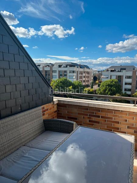 Foto d84c15db-52d4-4d74-91a3-09c144d1989b. Attico con riscaldamento parcheggio piscina in Monte el Pilar Majadahonda