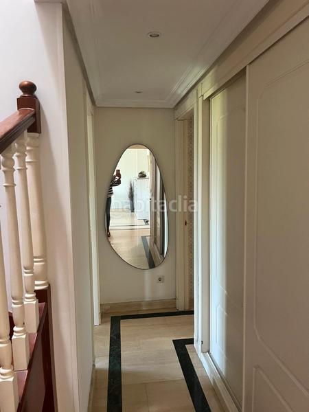 Foto e78a83ff-94e4-4f48-95a8-b407fed533e3. Attico con riscaldamento parcheggio piscina in Monte el Pilar Majadahonda