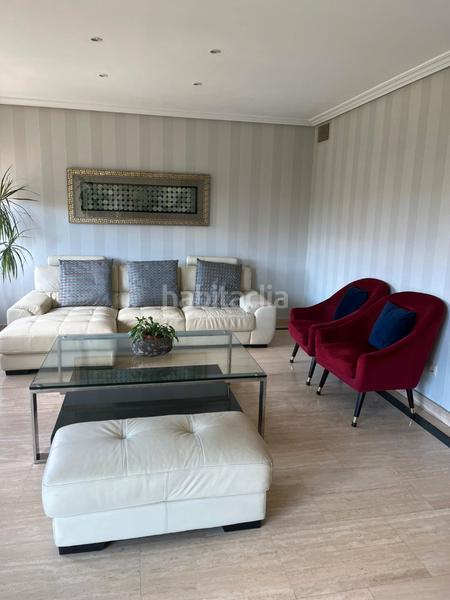 Foto ef5cf77f-b767-45b7-a2b4-c58ec872e3e9. Attico con riscaldamento parcheggio piscina in Monte el Pilar Majadahonda