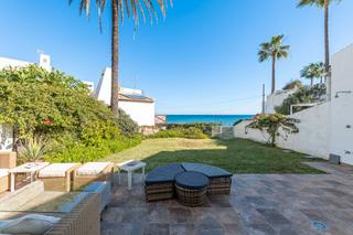 Chalet  Lugar urbanizacion bahia dorada. Amplio chalet pareado en bahía dorada