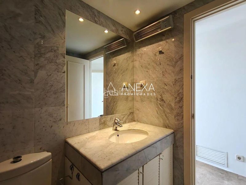 Foto 0e489c5e-2b40-4b11-bf74-eb16968bf6ab. Ático en La Vila Olímpica del Poblenou Barcelona