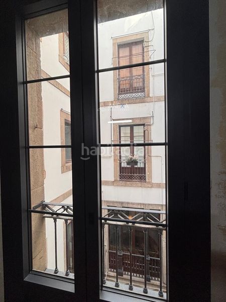 Foto 0b45b265-2e0a-485a-8770-5195de468a3f. Pis a Gòtic Barcelona