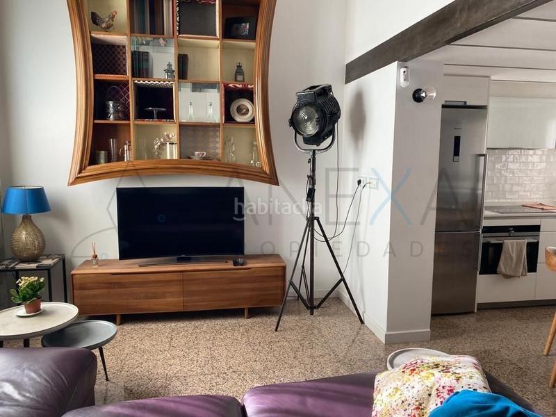 Foto 54e59664-e62b-4c4a-91e1-656026450920. Estudio dreta eixample estudio diseñado como vivienda en Barcelona