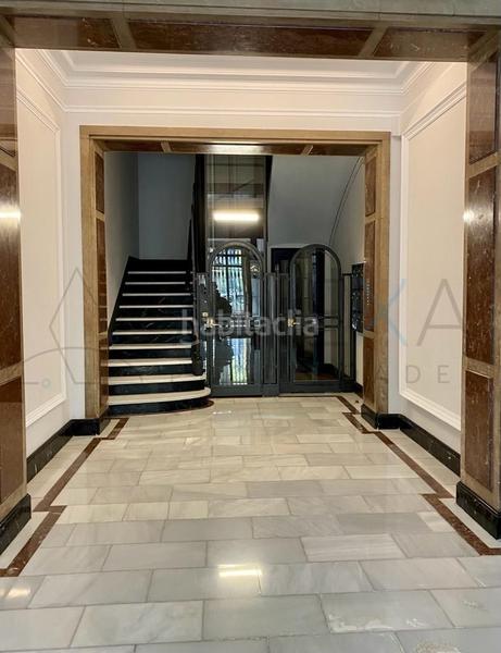 Foto e52015a2-c7b4-4755-a335-9e3676ed31ad. Estudio dreta eixample estudio diseñado como vivienda en Barcelona