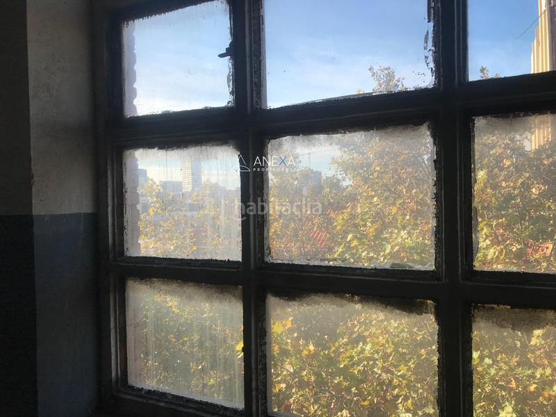 Foto d8461093-5646-4aa8-8eea-5ccd58df0cd1. Édifice dans Provençals del Poblenou Barcelona