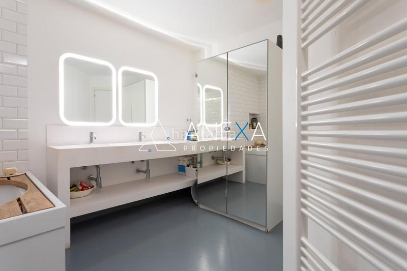 Foto 1f488047-8197-4293-9459-228bd363f0ea. Local comercial en Poblenou Barcelona