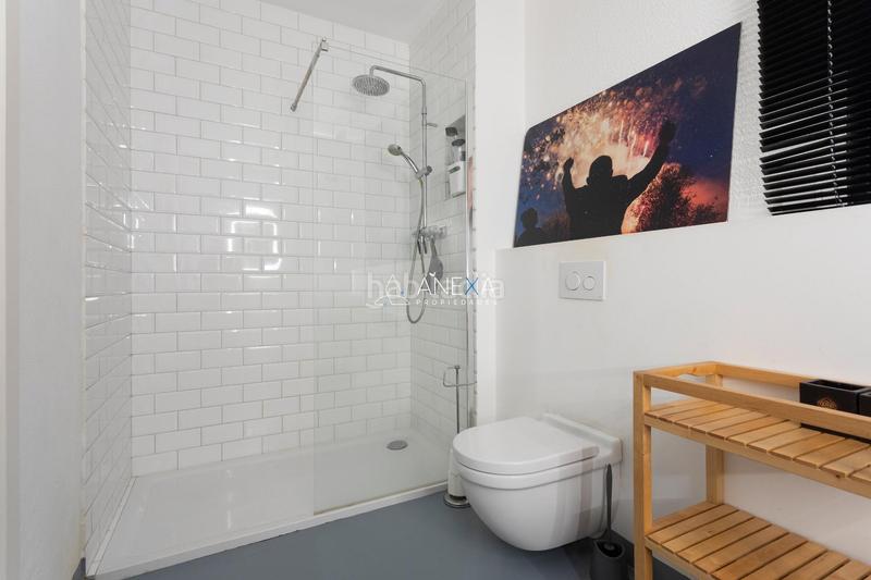 Foto 5213a833-4bc6-4ba7-a713-86b540425955. Local comercial en Poblenou Barcelona