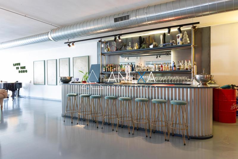 Foto dcfd2938-3611-401c-97ca-1d87721c9182. Locale commerciale in Poblenou Barcelona