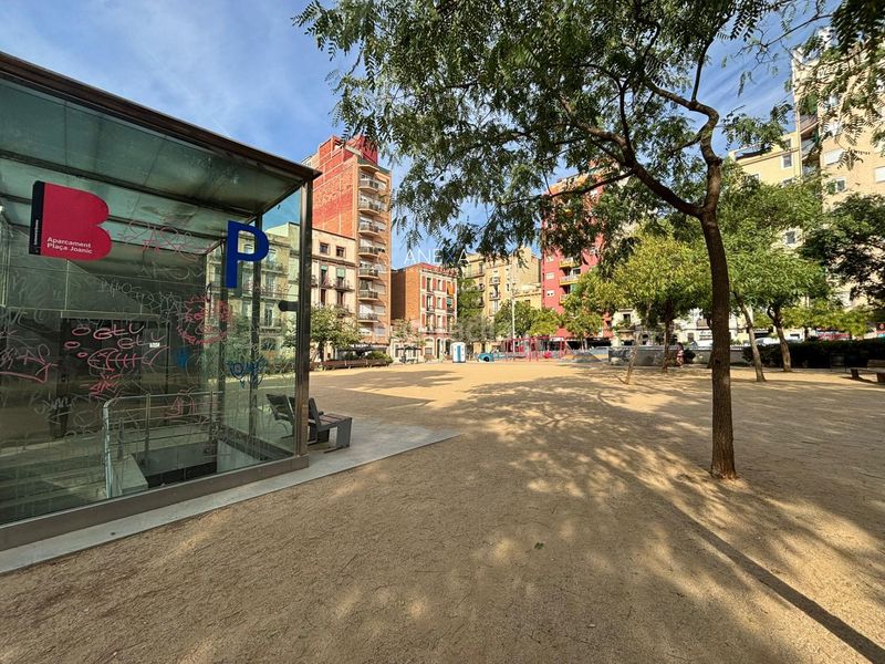 Foto 769bc95f-4fce-4dc5-985f-3e8344cf774c. Local comercial a Vila de Gràcia Barcelona
