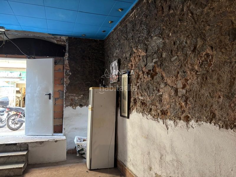 Foto 90ddd125-21d4-4bbb-90e3-bdb726c2f5d2. Local comercial a Vila de Gràcia Barcelona