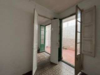 Etagenwohnung in Sants