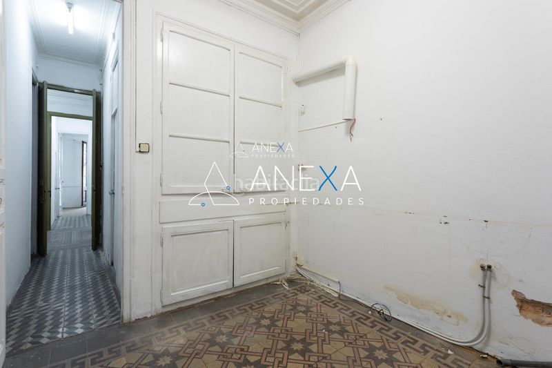 Foto 07e7ce42-4102-42d9-9a3c-2fd323a827eb. Piso en Sants Barcelona