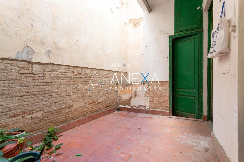 Foto 858b6006-fc7a-46d0-b4ed-bebc37d8e324. Piso en Sants Barcelona