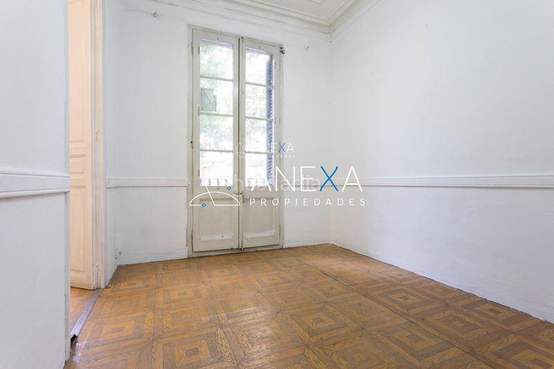 Foto ab0198d2-f9fa-44ff-8165-de886339cd43. Piso en Sants Barcelona