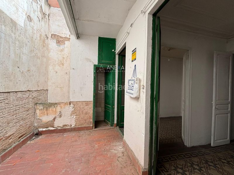 Foto c42692b7-0df1-4779-b155-b6dc164b86cf. Piso en Sants Barcelona