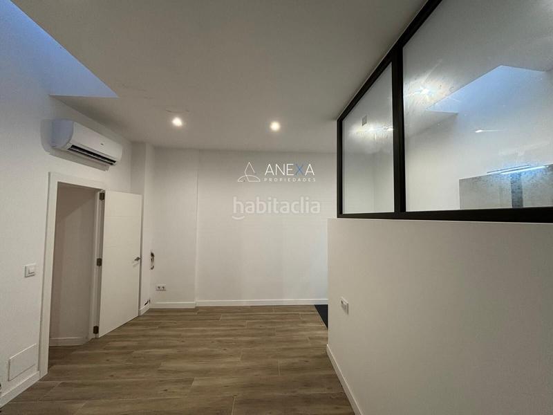 Foto 3754e97a-4b39-4337-85ac-891f2bdc33bb. Estudi a Poblenou Barcelona