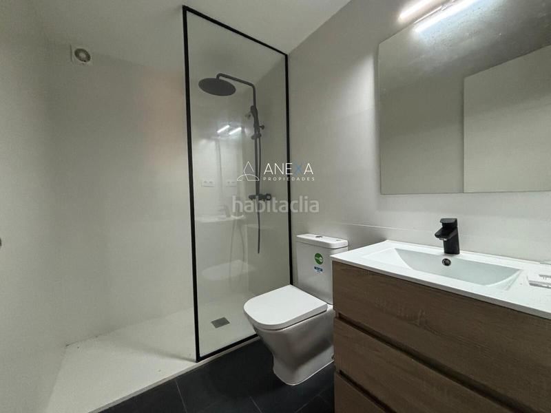 Foto 64e17110-949b-4f7c-91c9-6b54eed89501. Estudi a Poblenou Barcelona