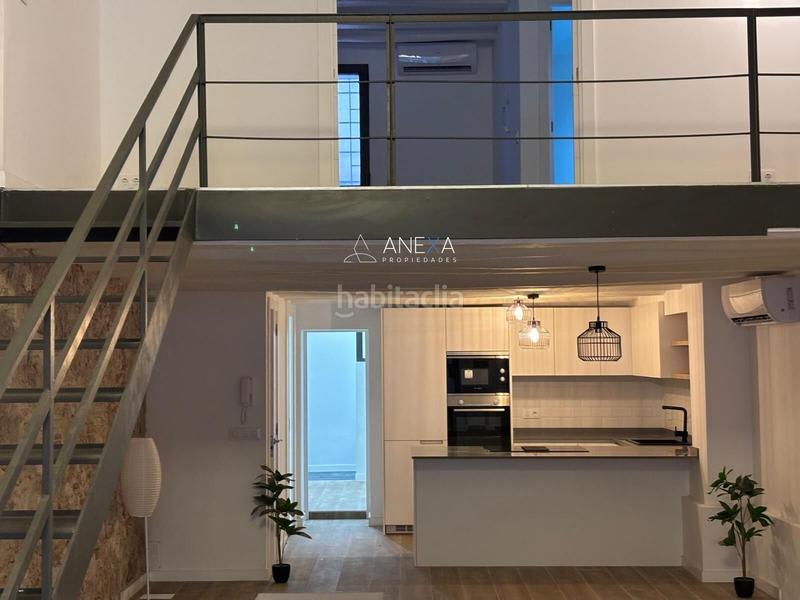 Foto 6c99c4a1-4979-4c4a-93f4-1a3405c56669. Estudi a Poblenou Barcelona