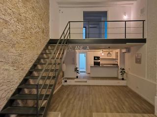 Estudio  Passeig massaguer. Estudioduplex en un pasaje próximo a rambla poblenou