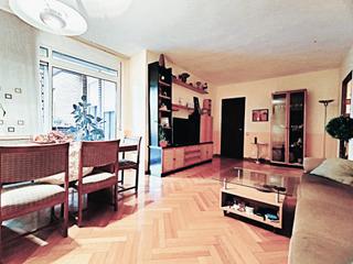 Appartement  Carrer de llull. Exterior con 4 habitaciones