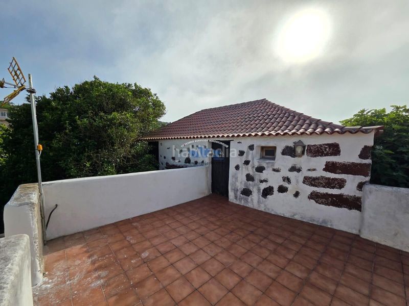 Foto 0d3628aa-e34f-43c3-9dd8-7655f087fffc. Casa amb aparcament a Tanque (El)