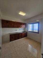 Location Appartement à Montaña - Zamora. Piso sin amueblar en alquiler