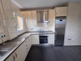 Affitto Chalet in Longuera - Toscal. Chalet sin amueblar en alquiler