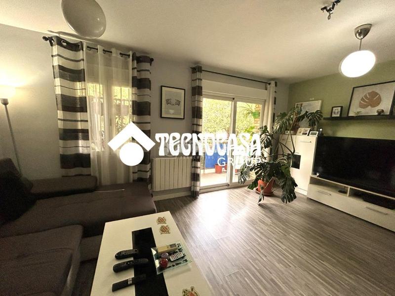 Foto 2aa77f92-a9a2-4bd2-9fa3-f0261fc8c9ca. Piso  en venta en Santos Leganés