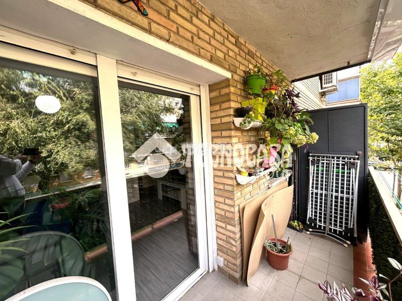Foto 5be195a8-2758-4346-bb0f-be100575aa8c. Piso  en venta en Santos Leganés