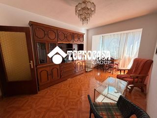 Etagenwohnung in Santos. Piso en venta en leganés