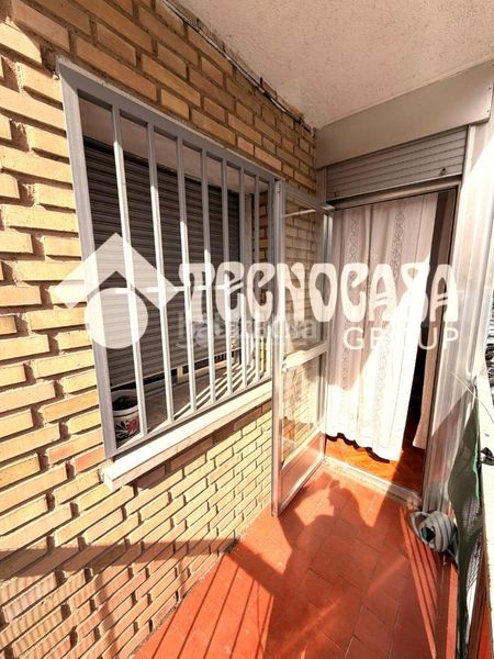 Foto cc8c5c76-1aba-476d-871b-38a3c16b51ad. Pis a Santos Leganés