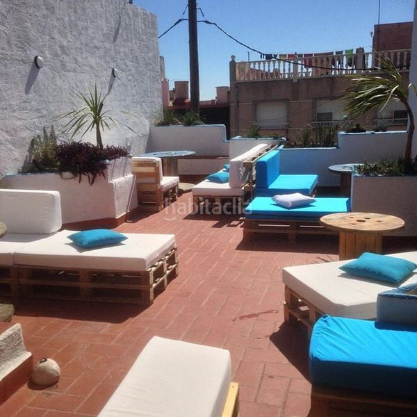 Foto 036facb3-9688-4c55-b3b9-893df87bebba. Traspàs local comercial a Alcanar