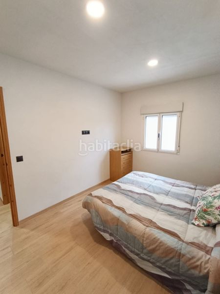 Foto a855ecec-6fa5-4dac-8e54-b6abb557b20a. Casa amb aparcament a Deltebre