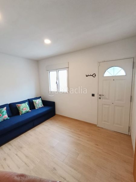 Foto ac885a95-084c-4752-9067-c3a4b2903061. Casa amb aparcament a Deltebre