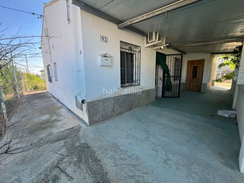 Foto e658043d-5239-42df-9db5-78aa4dd2b64c. Casa amb aparcament a Deltebre