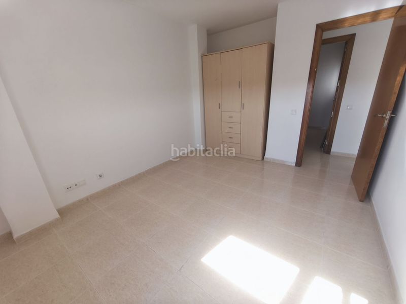 Foto ece50d3f-3f69-42bc-a082-8b3e1a13e0c4. Pis amb calefacció aparcament a Deltebre