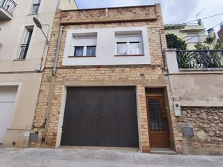 Maison à Tivenys. Casa en venta en tivenys, 3 dormitorios.