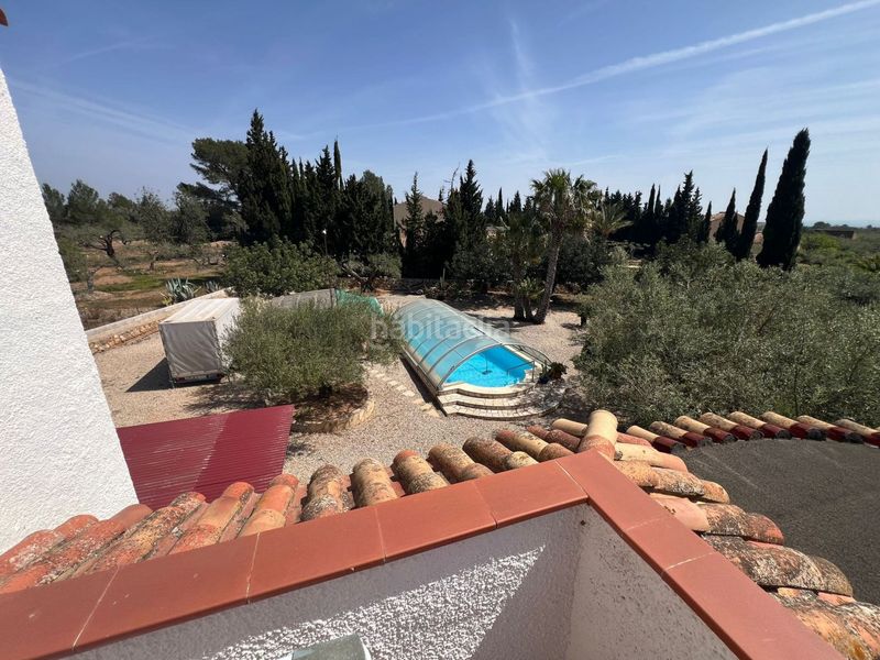 Foto 8d6c2543-bdf1-487b-8232-3f657b18a029. Xalet amb piscina a Ampolla (L´)