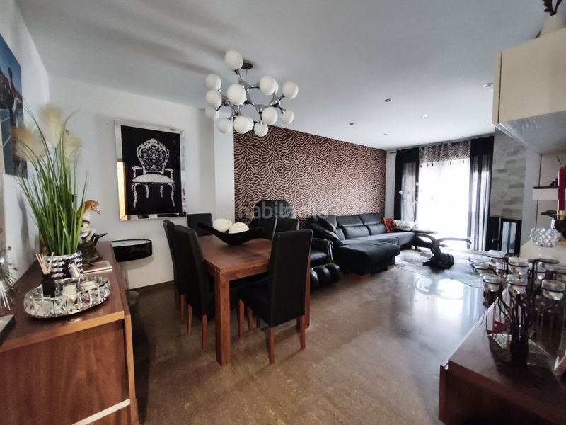 Foto bd099855-1627-4001-9915-cd89b56d7ae0. Casa amb calefacció aparcament a Santa Bàrbara