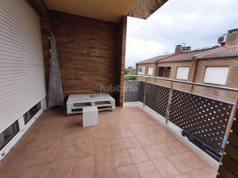 Foto e434e999-fe56-49d0-8025-6225d15db3a3. Casa amb calefacció aparcament a Santa Bàrbara