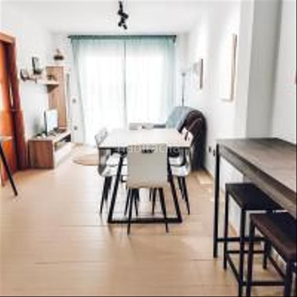 Foto f2df4eb7-e4c7-4cf4-8c67-4a3a8ee0c3da. Alquiler piso  en alquiler , 3 dormitorios. en Deltebre