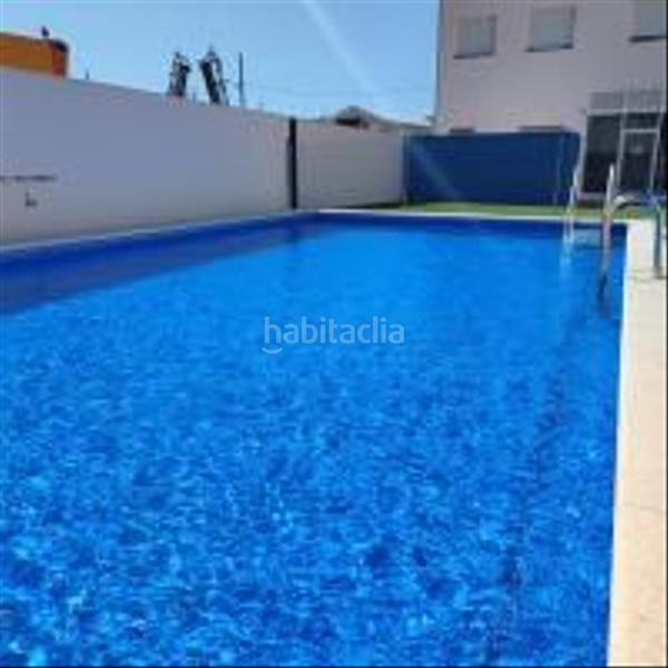 Foto cddd0180-4c5c-4ae8-8888-c54dd925934e. Lloguer pis amb calefacció piscina a Deltebre