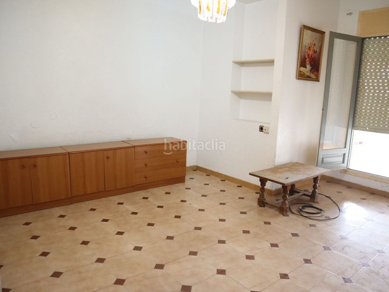 Foto 9ecee71a-b64c-4142-b300-e586a25b3a1a. Casa amb calefacció aparcament a Deltebre