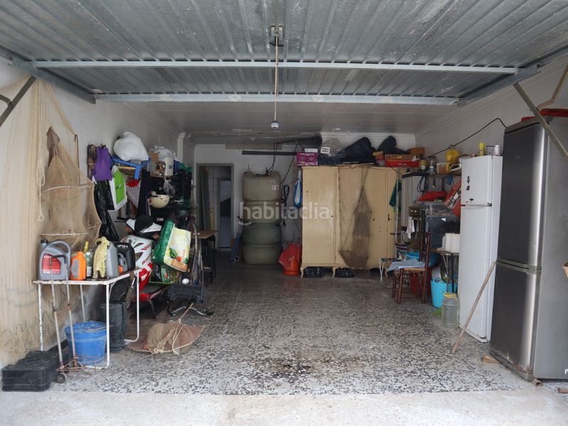 Foto a8b1bf64-c3b3-49ef-976e-30a38b56cb41. Casa amb calefacció aparcament a Deltebre