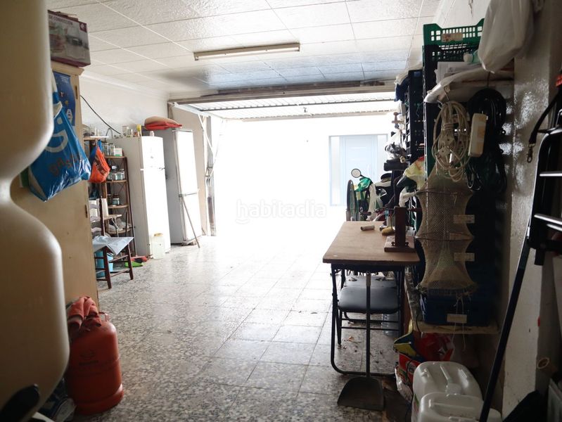 Foto b23c7ba8-611f-4595-b98c-98260ba6b8c3. Casa amb calefacció aparcament a Deltebre